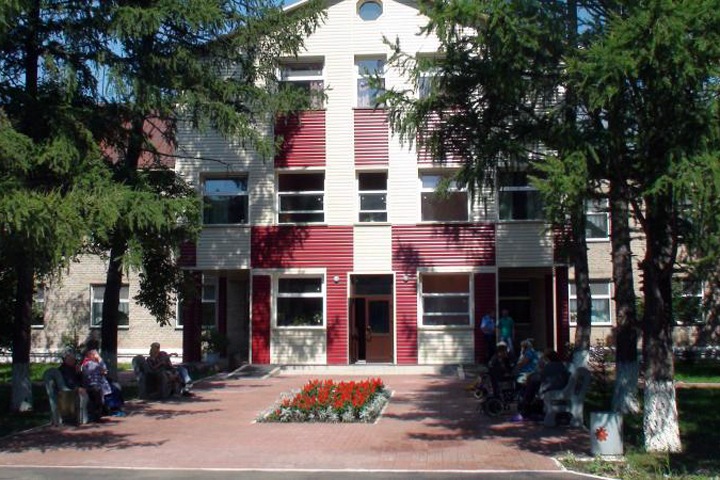 Рассказавшую об издевательствах в новосибирском Доме ветеранов уволили Рассказавшую об издевательствах в новосибирском Доме ветеранов уволили