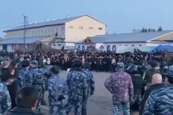 Министр юстиции РФ: бунт в иркутской колонии был «срежиссирован извне»