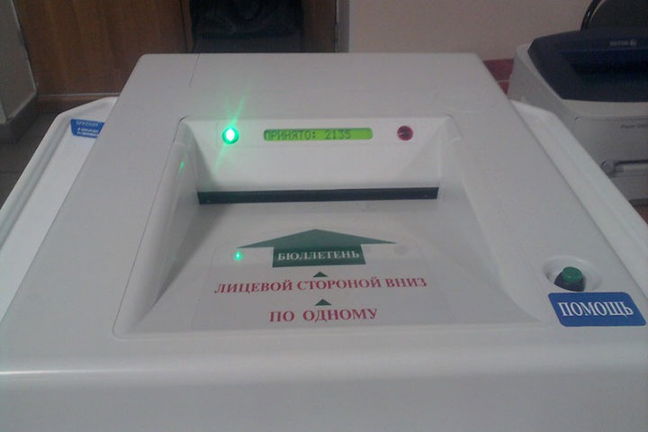 Поджигавший пшеницу житель Омской области победил экс-главу района на выборах депутата Поджигавший пшеницу житель Омской области победил экс-главу района на выборах депутата