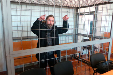 «Будем бороться, как на Майдане»: Паук улетает из Новосибирска и грозит судом «Аэрофлоту» (видео) «Будем бороться, как на Майдане»: Паук улетает из Новосибирска и грозит судом «Аэрофлоту» (видео)