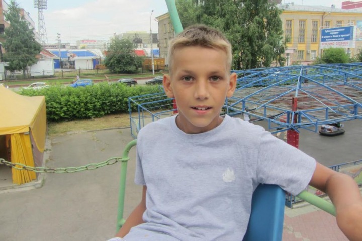 Велотренажер для детей с ДЦП поможет новосибирцу справиться с болезнью