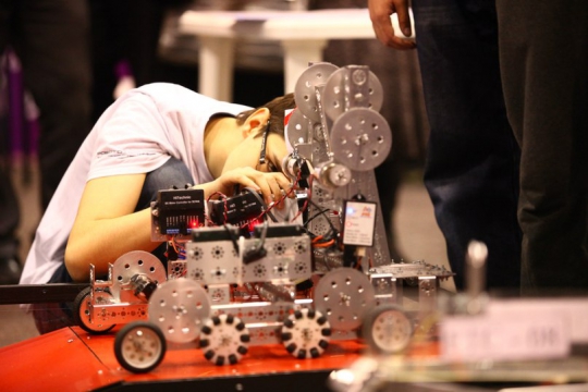 Сибирский центр робототехники открылся в Томске Сибирский центр робототехники открылся в Томске