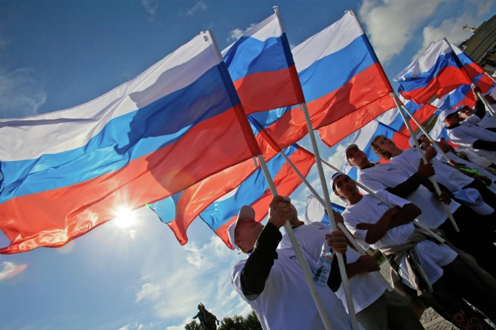 «Антимосковские» губернаторы, поиск альтернатив Путину и новые партии. Главные вызовы для российской власти