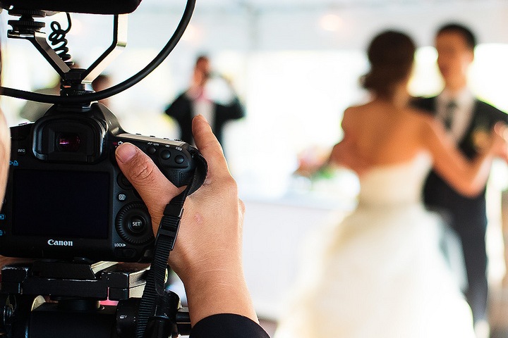 Свадебная и семейная фотография от профессионального фотографа Свадебная и семейная фотография от профессионального фотографа