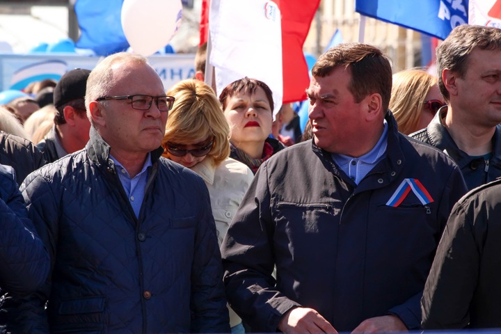 Выходной день: кто покинет правительство Травникова Выходной день: кто покинет правительство Травникова