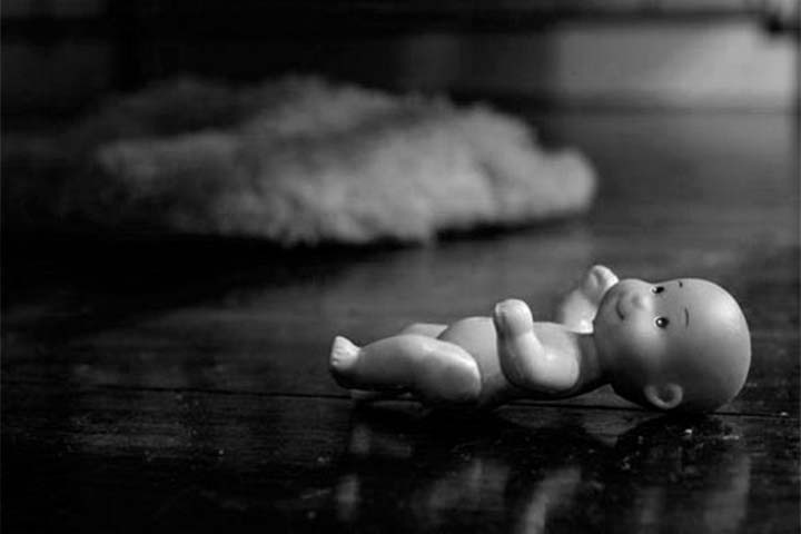 Детей из заринской приемной семьи изъяли по настоянию СК из-за побоев Детей из заринской приемной семьи изъяли по настоянию СК из-за побоев