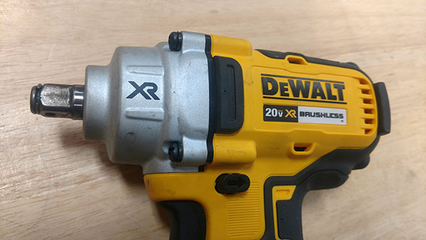 Гайковерт Dewalt