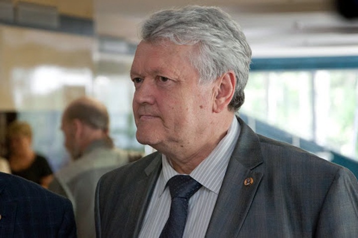 Экс-глава СО РАН госпитализирован с коронавирусом