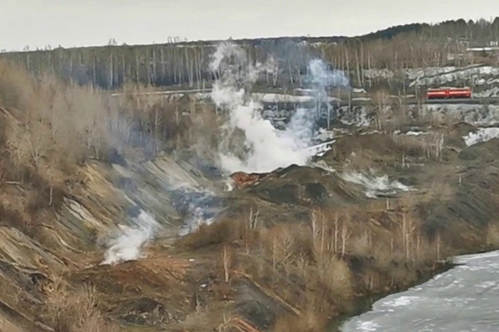 Депутат Госдумы просит Генпрокуратуру проверить «Разрез Октябринский» и его руководство Депутат Госдумы просит Генпрокуратуру проверить «Разрез Октябринский» и его руководство