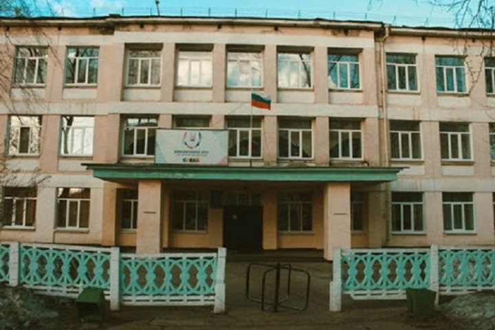 Красноярскому школьнику выбили глаз молотком за поиски наркотиков по поручению учителей