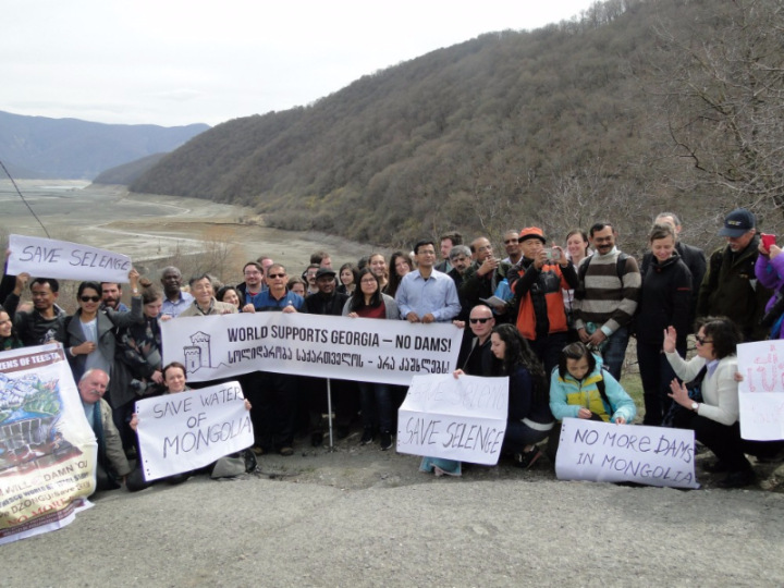 «Мы против, чтобы Монголию превратили в Minegolia» «Мы против, чтобы Монголию превратили в Minegolia»