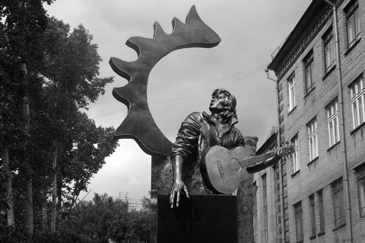 Портрет на стене Портрет на стене