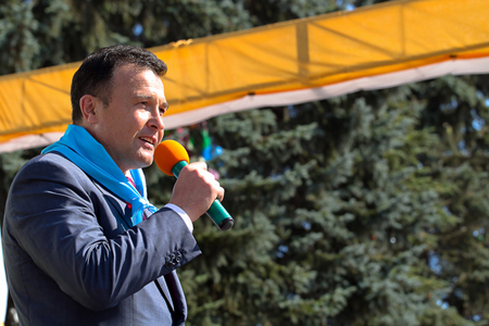 Экс-директора «Толмачёво» заподозрили в сборе взяток для губернатора Сахалина Экс-директора «Толмачёво» заподозрили в сборе взяток для губернатора Сахалина