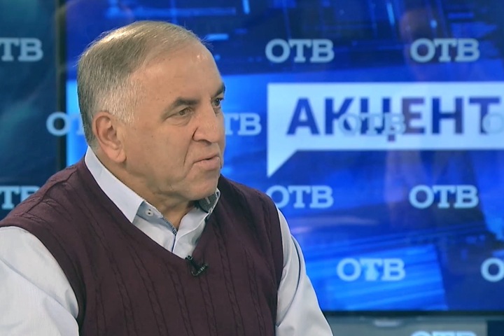 Главу томского избиркома уволили. Это связали с давлением властей Главу томского избиркома уволили. Это связали с давлением властей