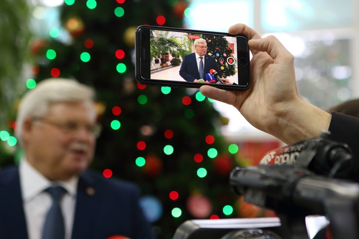 Томский губернатор снял запрет на массовые мероприятия
