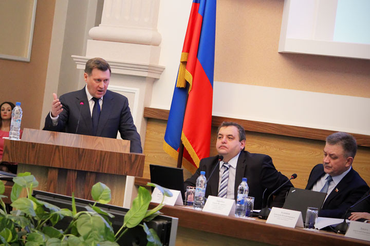 Локоть впервые раскритиковал проект четвертого моста