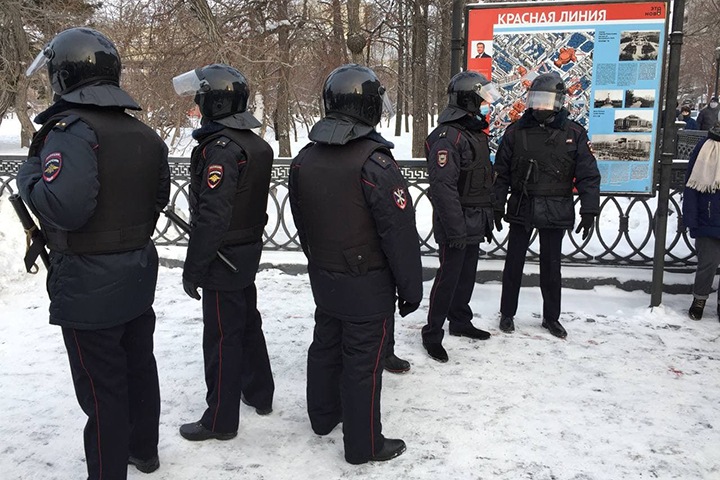 МВД пообещало новосибирским полицейским по 30 тыс. за митинг в поддержку политзаключенных — и теперь требует деньги с жителей МВД пообещало новосибирским полицейским по 30 тыс. за митинг в поддержку политзаключенных — и теперь требует деньги с жителей