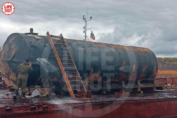 Красноярские власти не нашли пятен нефтепродуктов на Ангаре, где в реку вылилось 500 литров топлива