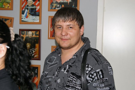 Обский депутат Дарвин, обвиненный в оскорблении полицейских, настаивает на их уголовном преследовании Обский депутат Дарвин, обвиненный в оскорблении полицейских, настаивает на их уголовном преследовании