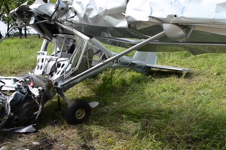 Частный самолет потерпел крушение в Красноярском крае. Пилот погиб