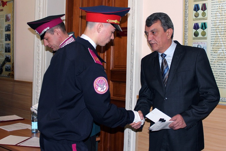 «Куда снаряды поднести»: в новосибирском правительстве обсудили патриотизм кадет «Куда снаряды поднести»: в новосибирском правительстве обсудили патриотизм кадет