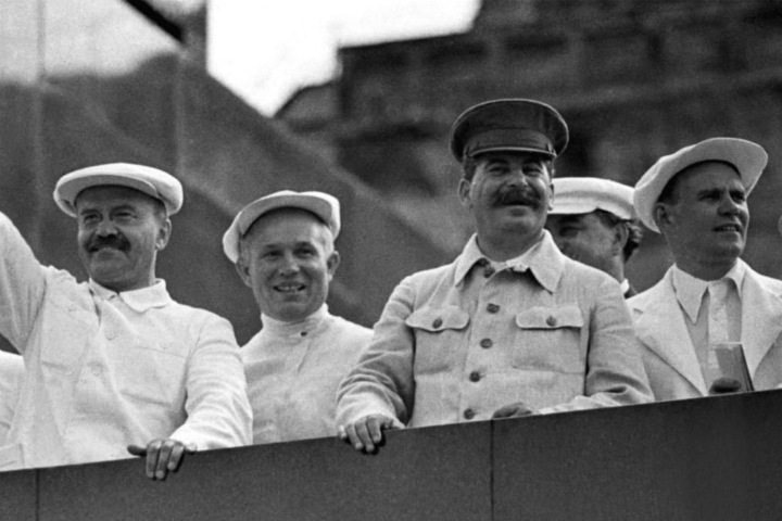 «Если вы оправдываете убийства, будете гореть в аду»: почему «христианская» страна одобряет преступления Сталина «Если вы оправдываете убийства, будете гореть в аду»: почему «христианская» страна одобряет преступления Сталина