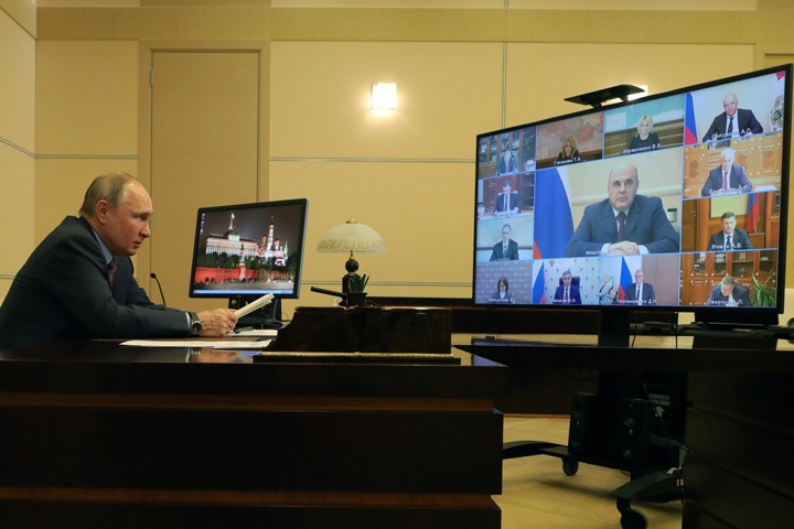 Федеральные власти начали отрицать размер зарплаты новосибирской ученой после слов Путина Федеральные власти начали отрицать размер зарплаты новосибирской ученой после слов Путина