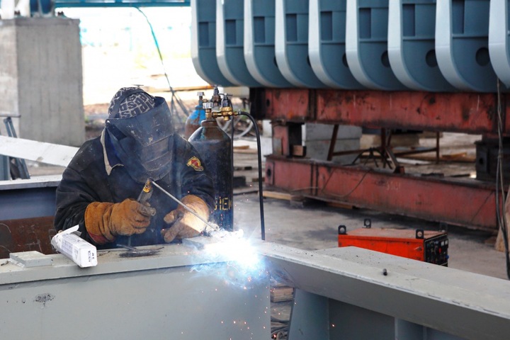 Освобожденный от санкций РУСАЛ построит завод в США Освобожденный от санкций РУСАЛ построит завод в США