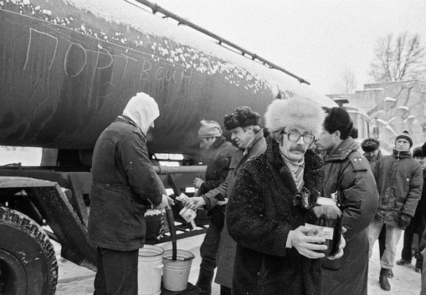 «Страх перед рабочим классом гонит лидеров партии от крупных городов»: выборы и СМИ в Сибири «Страх перед рабочим классом гонит лидеров партии от крупных городов»: выборы и СМИ в Сибири