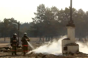 Четыре человека пострадали и восемь домов сгорели при пожаре в забайкальском селе Четыре человека пострадали и восемь домов сгорели при пожаре в забайкальском селе