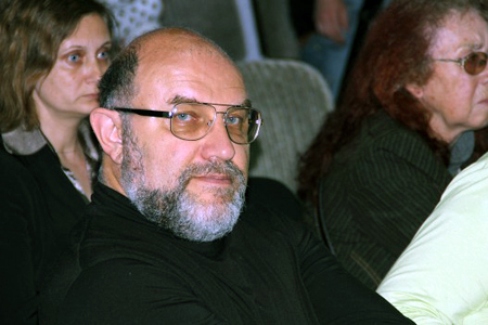 Неизвестный стрелял в главного редактора сайта Бабр.ру