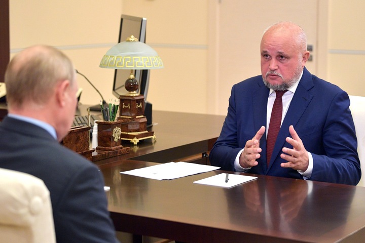 Глава Кузбасса получил от Путина орден