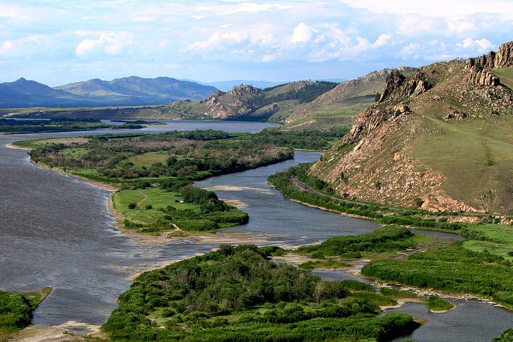 Бурятские экологи пожаловались на застройщиков селенгинских ГЭС
