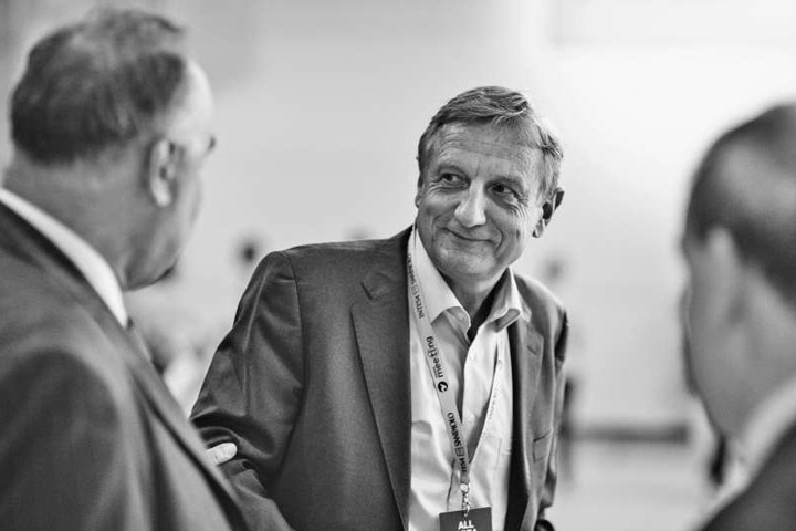 «Настоящая проблема демократии в том, что мы потеряли доверие к политикам» «Настоящая проблема демократии в том, что мы потеряли доверие к политикам»