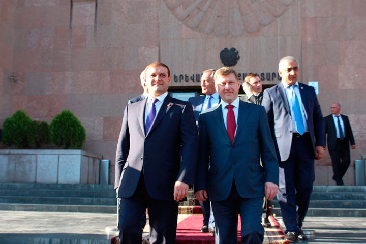 Анатолий Локоть нашел Новосибирску побратима в Армении Анатолий Локоть нашел Новосибирску побратима в Армении