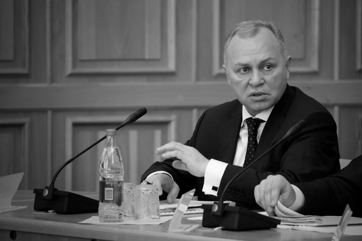 «Глобус» как политический размен по-новосибирски. Кто придумал скандал с увольнением директора