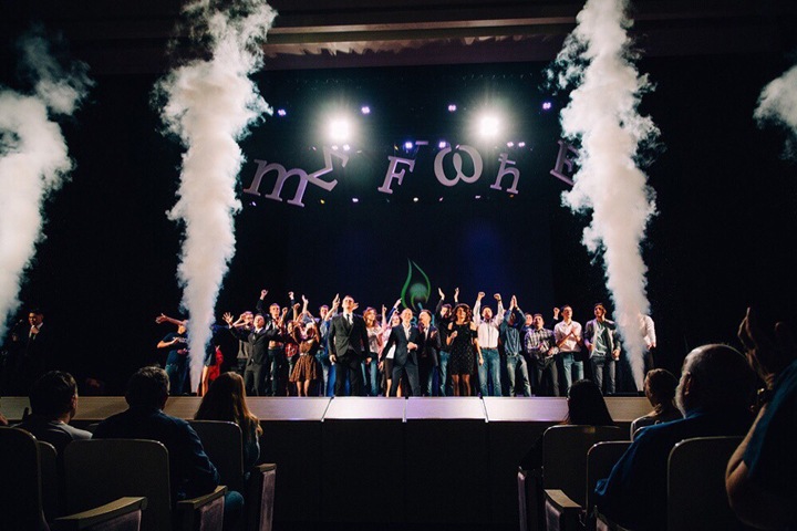 Новосибирский клуб «Квант» представляет капустник «Сегодня можно!»