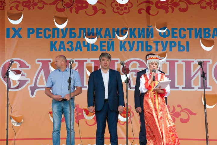 Цыденов намекнул бурятам на социальную апатию Цыденов намекнул бурятам на социальную апатию