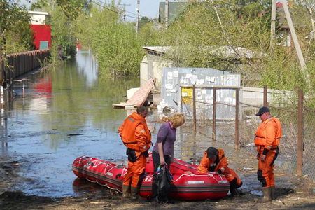 Городецкий поручил оптимизировать систему оповещения при паводке