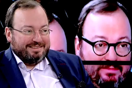 Новосибирские власти не пустили Станислава Белковского в Академпарк Новосибирские власти не пустили Станислава Белковского в Академпарк