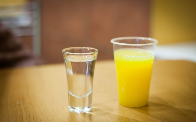 Только треть водки из новосибирских магазинов продается легально Только треть водки из новосибирских магазинов продается легально