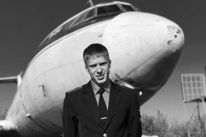 Омский биатлонист и двое его пассажиров погибли при крушении вертолета на Камчатке Омский биатлонист и двое его пассажиров погибли при крушении вертолета на Камчатке