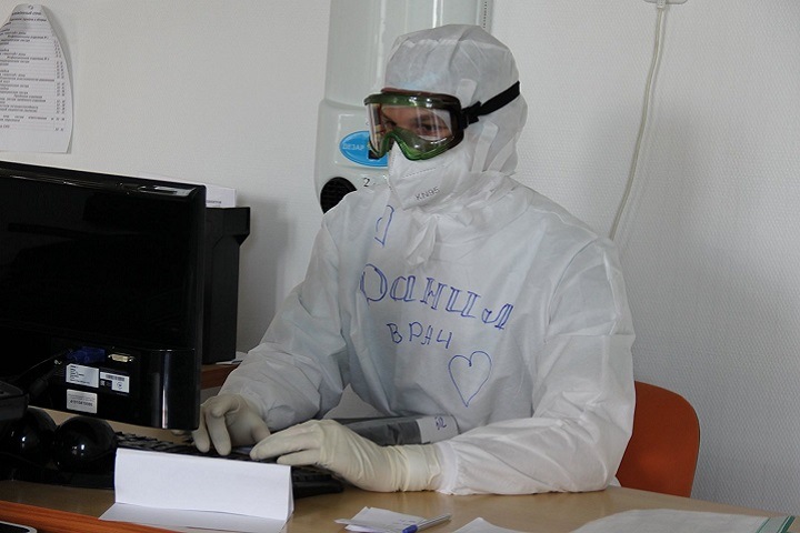 Более 60 тыс. сибиряков заболели коронавирусом. Алтай вошел в пятерку регионов с самым быстрым приростом зараженных