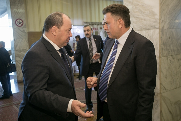 Заксобрание отложило вопрос об аренде леса в Тогучинском районе Заксобрание отложило вопрос об аренде леса в Тогучинском районе