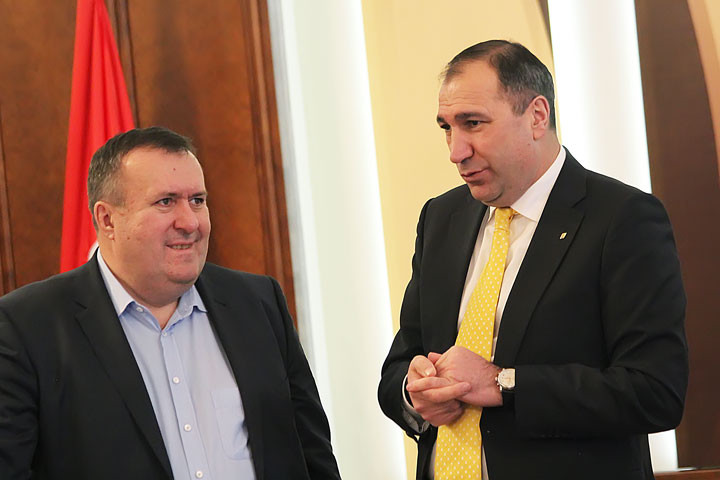 Новосибирским сельсоветам дали пять дней на передачу региону земельных полномочий