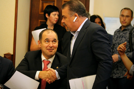 Валерий Науменко: дольщиков в Новосибирске могут обмануть во второй раз Валерий Науменко: дольщиков в Новосибирске могут обмануть во второй раз