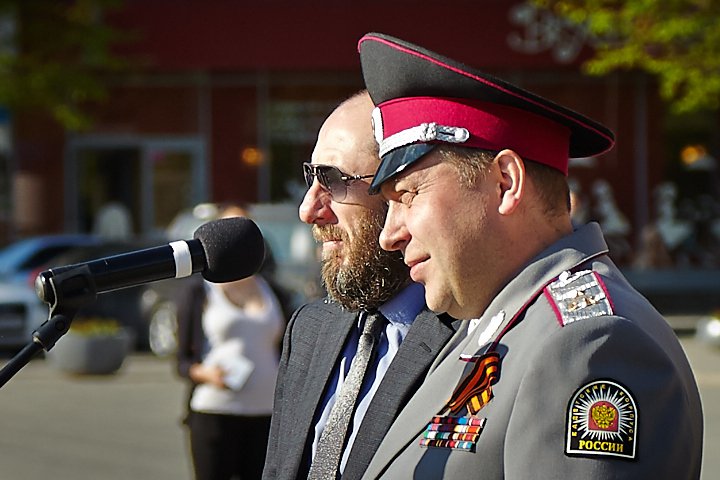 Кехман лишился трех православных икон за долги перед банками Кехман лишился трех православных икон за долги перед банками