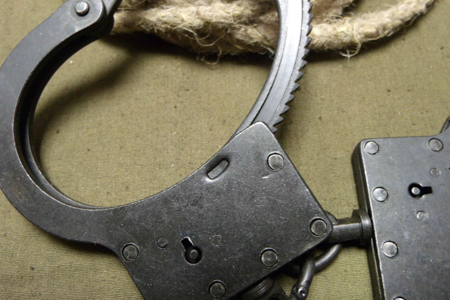 Третье дело заведено после нападения коллекторов на новосибирскую семью Третье дело заведено после нападения коллекторов на новосибирскую семью