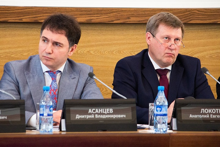 Депутаты от КПРФ выступили против отмены выборов мэра Новосибирска Депутаты от КПРФ выступили против отмены выборов мэра Новосибирска