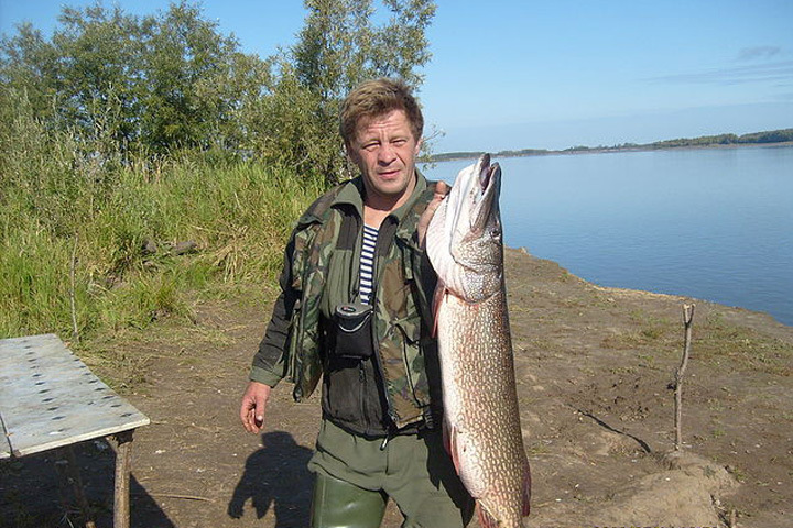 Жвачкин уволил начальника департамента природных ресурсов в связи с утратой доверия Жвачкин уволил начальника департамента природных ресурсов в связи с утратой доверия